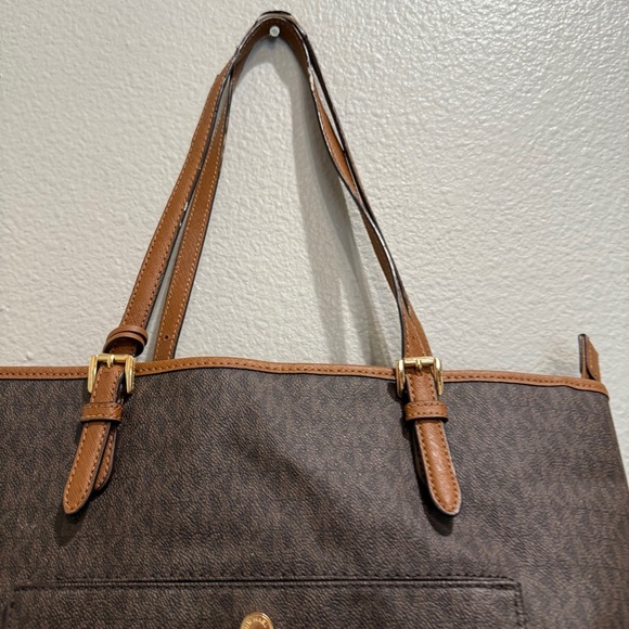 Michael Kors Tote Bag Monogram Large Brown Tan Pockets - Picture 2 of 9